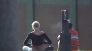 la divine houe brune alora jaymes montre sa video porno gratuit français chatte sur une promenade en bateau