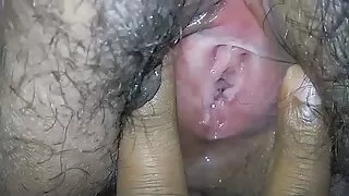 La femme salope Kate Kennedy se fait baiser par un amant mature french tube excité devant le vieux et faible mari