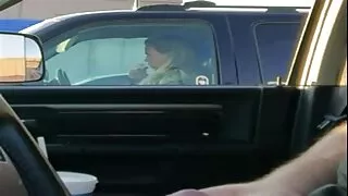 Un étalon noir de charbon baise la chatte humide de la rousse Sierra Vista french porn streaming mish