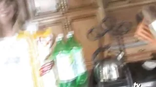 L'adolescente rousse torride Lilyan a sa chatte savoureuse x porno français mangée et baisée par derrière.