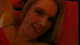 Une ado au visage frais film porn french se fait brutalement baiser en position de levrette